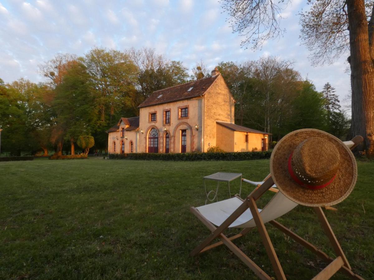 Hôtel des 4 continents - Le Mans Saint-Saturnin (Sarthe) Exterior foto